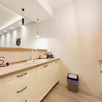 Апартаменты Modern 1-bedroom M25