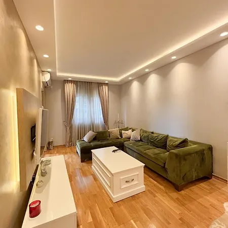 Modern 1-bedroom M25 * بودغوريتْسا