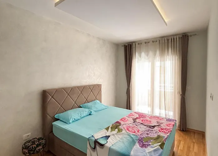 Modern 1-bedroom M25